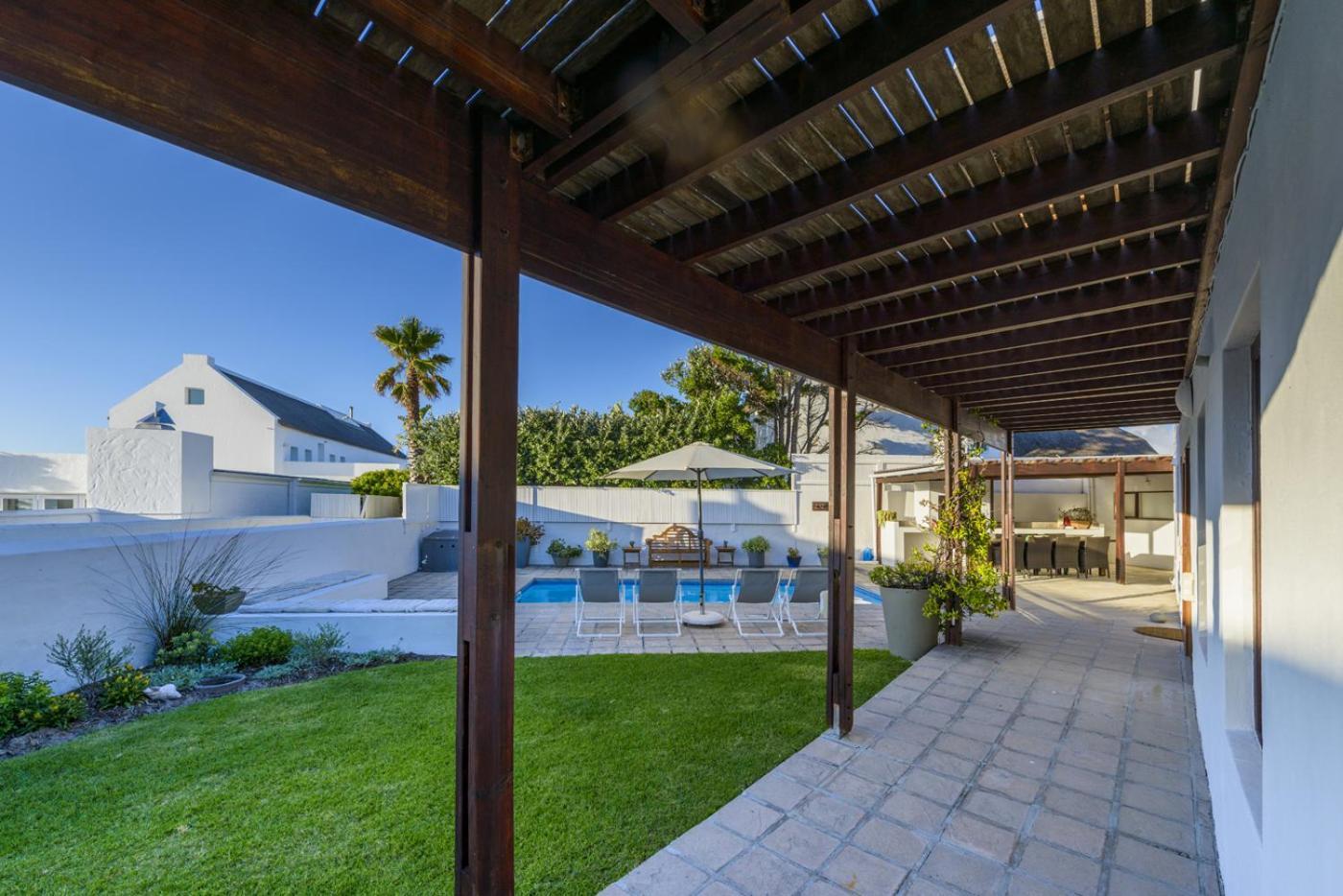 Moana Bay Villa Kaapstad Buitenkant foto