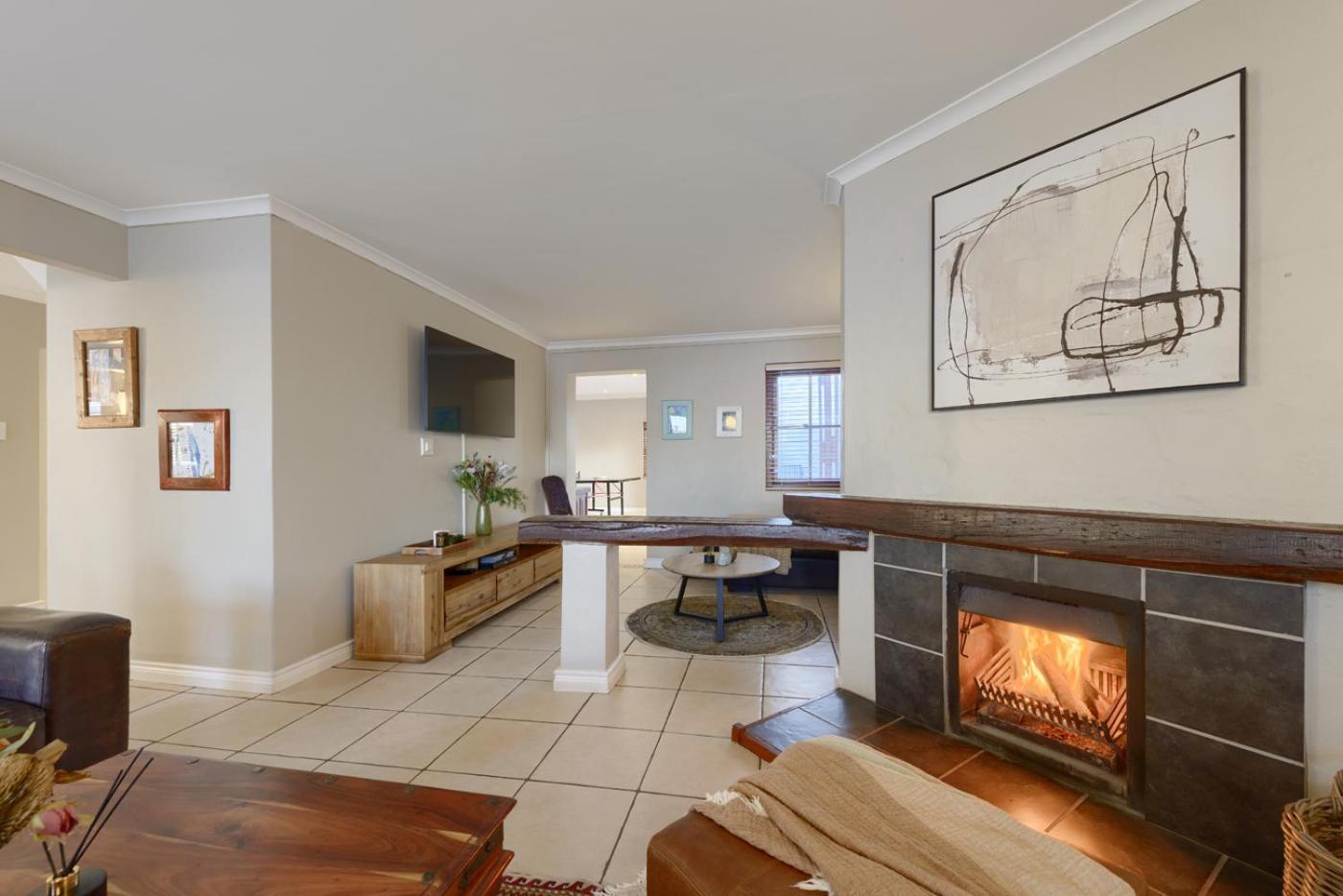 Moana Bay Villa Kaapstad Buitenkant foto
